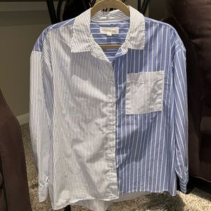 Women’s Button Down Shirt Oversized Style SIZE MEDIUM NWOT